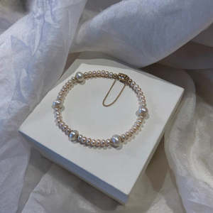 Bracelet en perles d'eau douce naturelles WENCHI - Accessoire de bijouterie élégant et luxueux, longueur réglable de 30g - Product Image 5