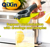Presse-citron manuelle en gros pour usine, presse-agrumes en PP de qualité alimentaire, personnalisable OEM, outil de cuisine portable pour presser les fruits