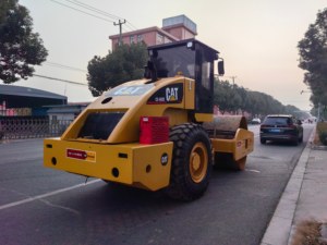 <b>Used</b> Original CAT CS-683E Single Drum Vibratory <b>Roller</b> Stable Vibration System Low Hours <b>Road</b> Construction Machinery. - Product Image 5