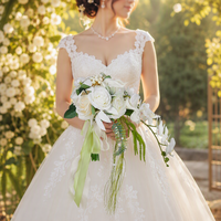 Bouquet de mariée cascade blanc et vert, bouquet de verdure sauvage, thème jungle, bouquet de fleurs artificielles en cascade pour mariage