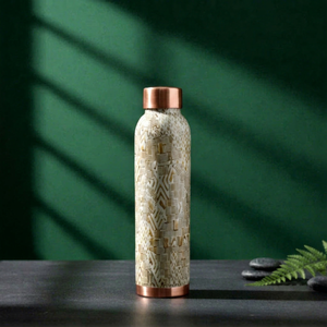 Bouteille d'eau authentique en cuivre massif avec bouchon fileté, compatible eau bouillante, unisexe, pour un stockage sûr et des habitudes de consommation saines - Product Image 1