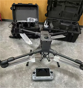 Version Globale Matrice 400 Worry-Free Plus Combo M400 RTK Drone avec Batterie TB100 et Station BS100 en Stock - Product Image 1