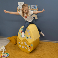 Jouet de jeu doux en forme de coquille d'œuf OEM, ensemble de tabourets en mousse 2 pièces pour enfants pour aire de jeux intérieure pour l'école et le centre commercial