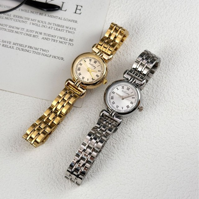 Ladies' Watch: Gold Oval Steel Strip, Simple and Thin, High Beauty, Exquisite, Light Luxury, Retro Women's Watch