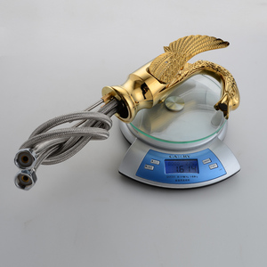 Châu Âu Sáng Tạo Sang Trọng Swan Boong Gắn Đồng Thau Che Giấu Aerator Vàng Phòng Tắm Lưu Vực Vòi - Product Image 3