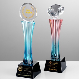 รางวัลคริสตัลน้ำแบบสั่งทำพิเศษ รางวัลประจำปี <span class=keywords><strong>ประกัน</strong></span>ภัยแชมป์ รางวัลพนักงานดีเด่น สร้างสรรค์ หรูหรา สง่างาม - Product Image 2