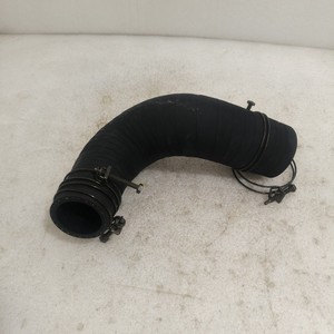 Tuyau de refroidissement Hyundai Radiator Downpipe 1BQ7-40490 pour excavatrice 275-9T - Product Image 2