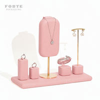 Rak Perhiasan Grosir Kain Mikrofiber Ramah Lingkungan FORTE, Rak Anting dan Gelang, Stand Display Perhiasan Custom untuk Toko