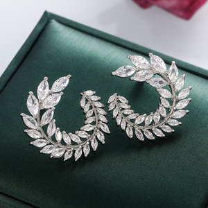 Orecchini a Spirale con Foglie e Cristalli per Donne, Accessori Moda per Uso Quotidiano e Feste - Product Image 2