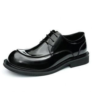 Chaussures Derby en cuir à bout large pour hommes, style britannique, en cuir de vachette véritable et cuir verni, idéales pour les pieds larges - Product Image 4