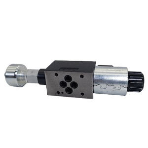 Remplacement du contrôleur directionnel D1VW001CNJEE93XG013 par le D1VW002ENJEE93XG013 hydraulique D1VW030BNJEE93XG013 - Product Image 1