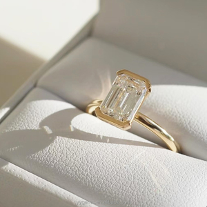 Tùy chỉnh 14k vàng nửa <span class=keywords><strong>bezel</strong></span> thiết lập 2.5ct ngọc lục bảo cắt moissanite Solitaire Nhẫn cưới đồ trang sức mỹ phụ nữ nhẫn - Product Image 2