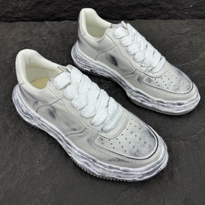 Zapatillas Deportivas de Moda 2026 de Lujo, Alta Calidad, Transpirables, Impermeables, Antideslizantes, con Malla Cerrada, Color Negro Clásico - Product Image 1