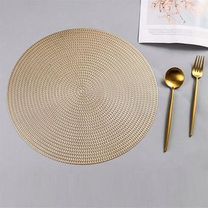 Meilleure Vente : Set de Table Décoratif en PVC Anti-Brûlure Lavable pour une Table à Manger Occidentale Élégante - Product Image 4