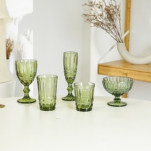 I <span class=keywords><strong>set</strong></span> di bicchieri da vino con calice da bere retrò più venduti con colore verde per il matrimonio - Product Image 2