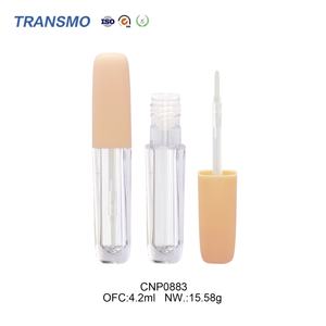 Conteneur de gloss à lèvres avec logo personnalisé, tubes de gloss à lèvres uniques en PETG - Product Image 1