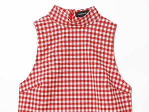 <span class=keywords><strong>Blusa</strong></span> informal <span class=keywords><strong>de</strong></span> moda con cuello redondo, estampado a <span class=keywords><strong>cuadros</strong></span> en rojo y blanco, y cierre <span class=keywords><strong>de</strong></span> cremallera para mujer - Product Image 3