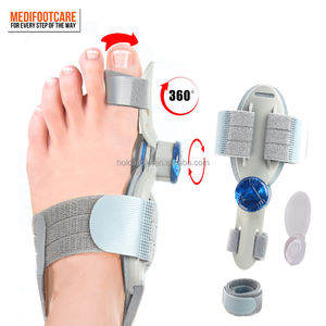 แผ่นรองเท้าใหม่ ตัวแยกนิ้ว<span class=keywords><strong>เท้า</strong></span> <span class=keywords><strong>ที่</strong></span>ดัดนิ้วเท้า แก้ปัญหานิ้วหัวแม่<span class=keywords><strong>เท้า</strong></span>เอียง  อุปกรณ์ดัดนิ้ว<span class=keywords><strong>เท้า</strong></span>แบบปรับได้  ตัวปรับนิ้วหัวแม่เท้าให้ตรง  ตัวแก้ไขนิ้วหัวแม่<span class=keywords><strong>เท้า</strong></span>เอียง - Product Image 3