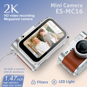 Bán Buôn Tùy Chỉnh Mini Máy Ảnh Keychain Retro Được Xây Dựng Trong LED Ánh Sáng Cho Du Lịch Vlog Nhiếp Ảnh Quà Tặng Giáng Sinh - Product Image 2
