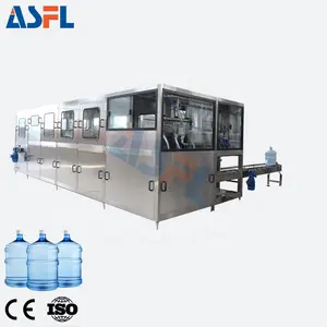 ماكينة ملء المياه النقية 450 B p h بسعة 5 جالونات في البرميل تُباع من المصنع مباشرة