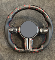 Volant sport en fibre de carbone rouge forgé pour Série 1 F10/F30/F49/F80/F20/F31/F32/X5/X6/F22/F25/M3/M4/M5 Plug and Play