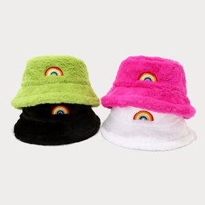Sombreros de Pescador Peludos con Bordado de Logotipo Personalizado y Diseño de Arcoíris - Product Image 1