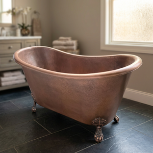Baignoire autoportante ovale en cuivre martelé à pieds de chaise, finition cuivre antique, pour maison et hôtel - Indian Home Crafts - Product Image 1
