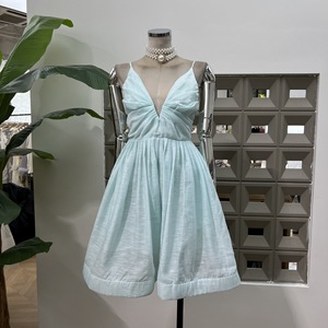 Robe Courte Plissée en Soie et Lin à Col en <span class=keywords><strong>V</strong></span> de Haute Qualité pour les Vacances – Tendance Estivale et Élégante - Product Image 1