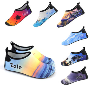 ZALE Vente en gros Nouveauté Chaussures aquatiques respirantes antidérapantes à séchage rapide à cinq doigts unisexe pour la natation, la marche aquatique et les activités de plein air - Product Image 3