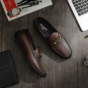 รองเท้าโลฟเฟอร์ทำงานปักลายฤดูใบไม้ร่วง/ฤดูหนาวสำหรับผู้ชายรองเท้าหนังกันลื่นกันน้ำระบายอากาศได้ดี - Product Image 5