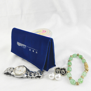 Bolsa de terciopelo personalizada para relojes y joyas, estuche de gamuza sintética con logo impreso - Product Image 4