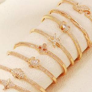 Nouveau Bracelet Femme Style Océan, Plaqué Or Cuivre Incrusté de Zircons, Motif Coquillage Étoile de Mer, Luxe Léger Haut de Gamme - Product Image 3