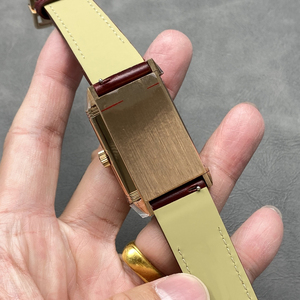 Nuevo reloj rectangular con esfera roja, manecillas analógicas, reloj de cuarzo de lujo para hombre. - Product Image 6