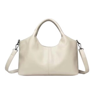 Bolso de Hombro Ecológico para Mujer, Bolso de Moda para Oficina, Uso Casual y de Fiesta, Disponible a un Precio Razonable - Product Image 5
