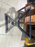 Pieds de table en fer noir en forme de Z pour une utilisation moderne et industrielle à la maison, au bureau, dans la salle à manger, à l'hôtel, dans le salon, en extérieur, dans l'atelier, dans le bar à domicile