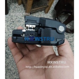เครื่องตัดไฟเบอร์ออปติกความแม่นยำสูง Fujikura CT-30 รุ่น CT30 มือสอง - Product Image 3