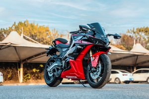 Nouvelle Arrivée 2026 – Motos de Course Super Rapides 16000W 150km/h avec Batterie au Lithium - Product Image 1