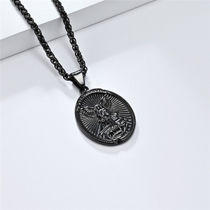 Medaglia di San Michele Arcangelo, Ciondolo Trendy in Acciaio Inossidabile, Gioiello di Moda, Collana Placcata Oro 18K PVD 316 per Uomo - Product Image 3
