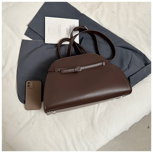 Sac fourre-tout vintage grande capacité pour femme, nouveau design 2026, ambiance décontractée, style minimaliste tendance et haut de gamme - Product Image 5