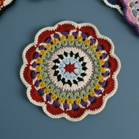 Dessous de verre colorés tissés à la main au crochet accessoires décoratifs littéraires pour la maison tapis rond produit fini