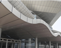 panneaux en aluminium avec isolation, panneau de toiture en alliage d'aluminium, panneau de porte en aluminium, panneau extérieur en aluminium
