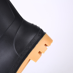 Botas de Lluvia de PVC Negras Tiger Master al por Mayor, Impermeables, Antideslizantes, Ligeras, Antiestáticas, para Jardín y Granja, OEM - Product Image 3