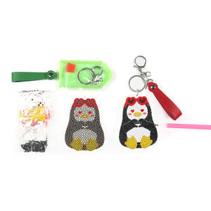 DIY Jouets faits à la main 3D Diamant Autocollant <span class=keywords><strong>Peinture</strong></span> Hobby Kits Enfants Présente Cadeau Promotionnel Pingouin Porte-clés - Product Image 1