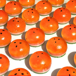 Jouet anti-stress mignon en forme de pastèque Taba, en plastique, unisexe, collant, décompression, nouveauté, jouets à presser et à étirer - Product Image 1