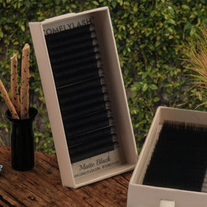 Nq Lashes - Bandeja de Pestañas de Cachemira de Marca Privada, Extensiones de Pestañas de Seda de Mega Volumen, Color Negro Natural, Curvatura CC D, Empaque Personalizado, Hechas a Mano - Product Image 2