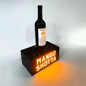 TINYA Hot Sale Maßge schneiderte Whisky LED beleuchtete Acryl Weinflasche Display Stand Glorofier