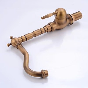 Antique <span class=keywords><strong>Brass</strong></span> phòng tắm vòi nước lưu vực bồn rửa xoay vòi Vanity rắn <span class=keywords><strong>brass</strong></span> sàn gắn nóng và lạnh Mixer nước TAP - Product Image 4