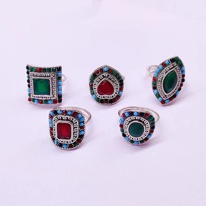 Nuovo Anello da Uomo Retrò Esagerato, Anello con Gemma Imitazione, Anello con Pietra Colorata in Cristallo e Zircone, Gioielli Regalo - Product Image 4