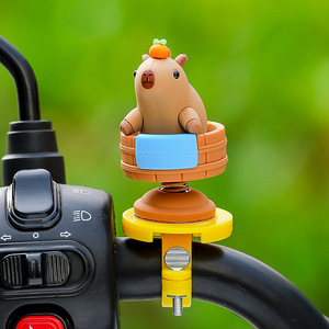 Adorno para manillar de bicicleta Capybara, juguete decorativo duradero de plástico para bicicleta y coche - Product Image 3