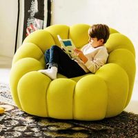 Modernes Komprimiertes Sofa-Set aus Stoff mit Drei Runden, Geschwungenen Armlehnen, Kombiniertes Sofa, Komprimierter Stuhl, Schaumstoffsofa, Komprimiert